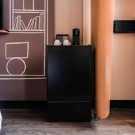 Ibis Centre Hotel Haia