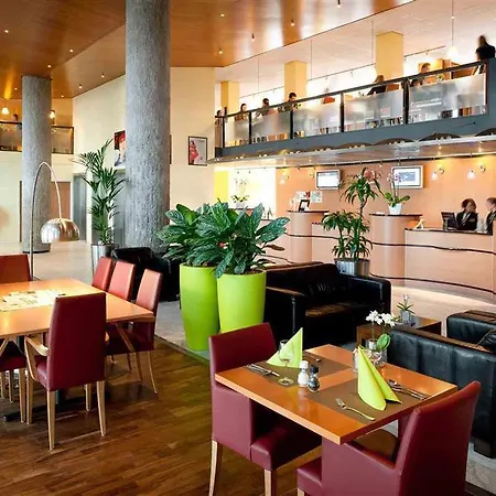 Ibis Centre Hotel Haia